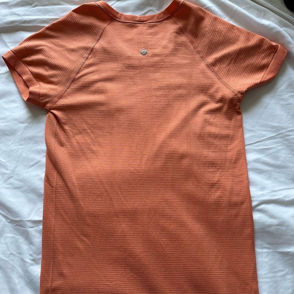 lululemon athletica Orange Short Sleeve Tee